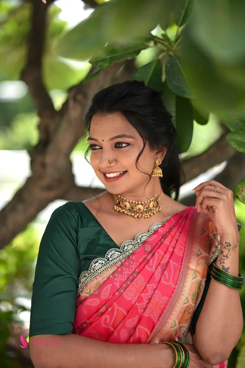 Classic Banarasi Silk Saree Banarasi Silk Saree